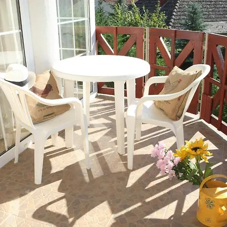 Hotel Lelle Apart-hotel