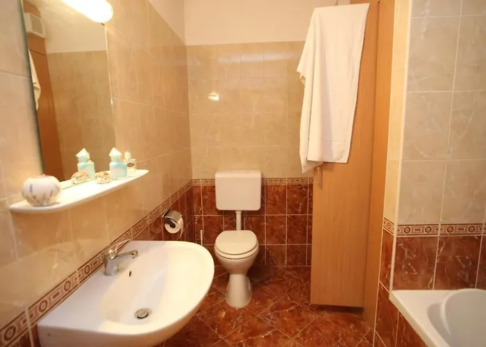 公寓式酒店 莱尔公园公寓式酒店 2*